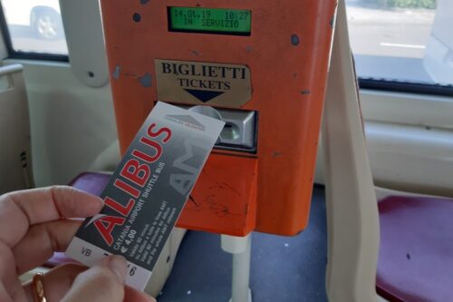 カターニア空港からカターニア市内へ移動するには【ALIBUS】